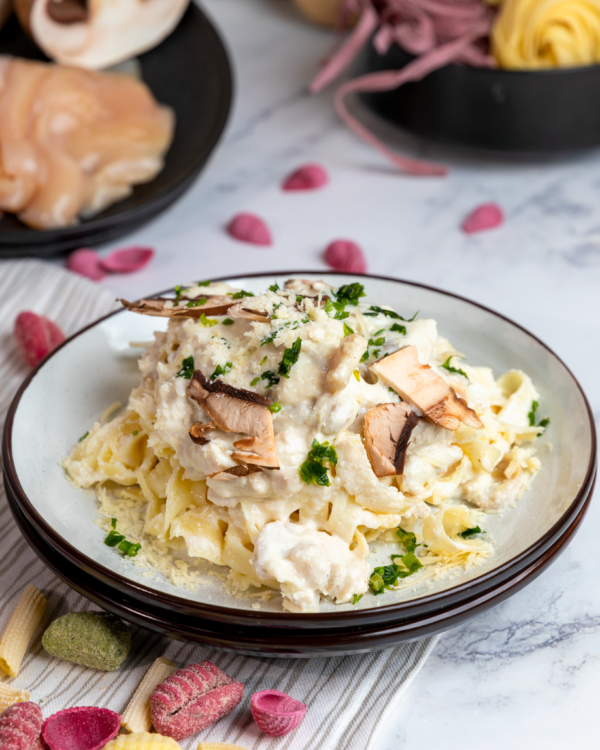 FETTUCCINE ALFREDO CHICKEN & MUSHROOM - Image 2